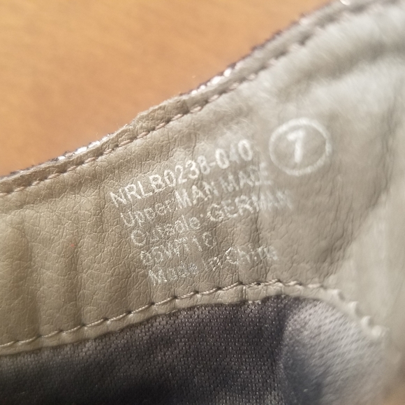 "Not Rated" Shimmer Short Boots - Picture 7 of 8